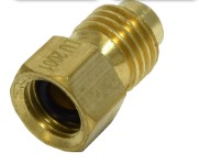 ADAPTADOR HEMBRA 1/4 MACHO